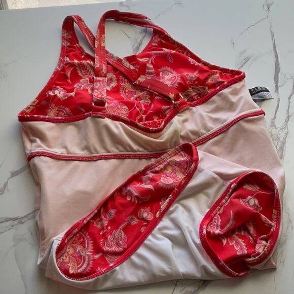 Take 50% OFF- Alex Marie One piece Swimwear, Size-12 - Picture 9 of 11